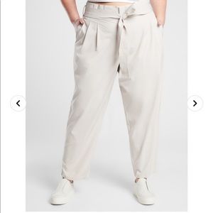 Khaki athleta skyline pant size 6